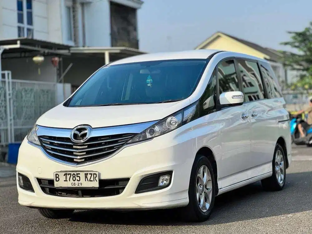 Mazda Biante 2.0 Skyactiv 2014