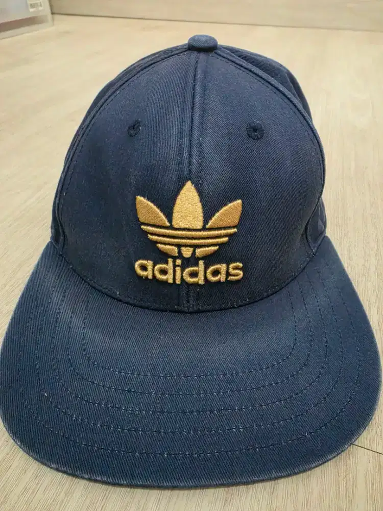 Topi Adidas Orginal Limited Edition