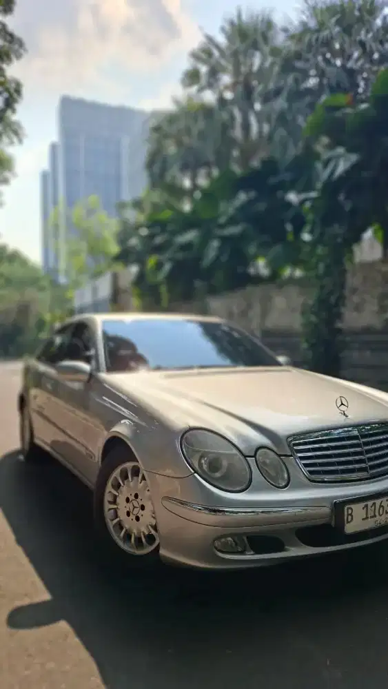 Mercy  E240 AT Mercedes Benz