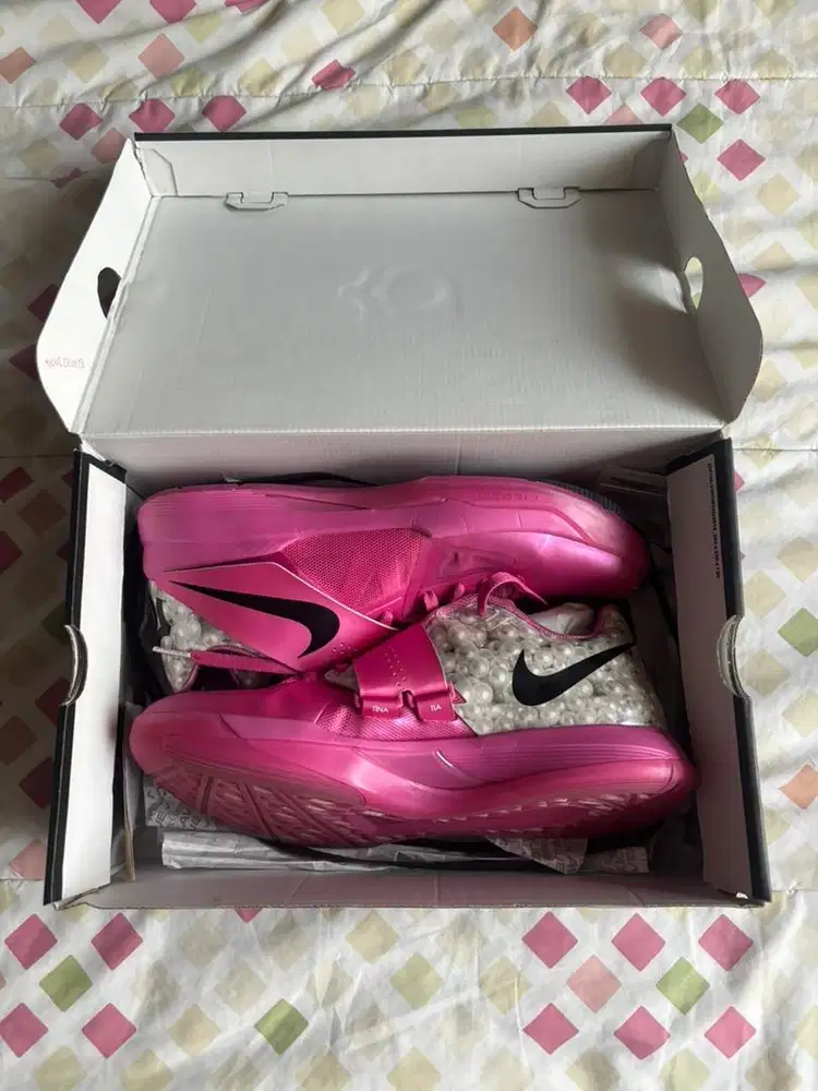 Nike KD 4 Aunt Pearl