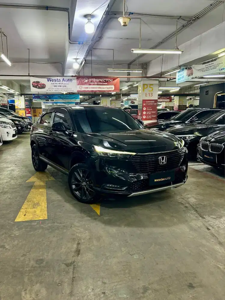 Panoramic Honda HRV 1.5L SE CVT 2022 Terawat 2023