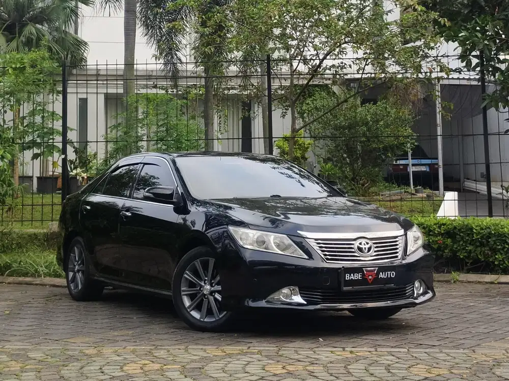 Toyota Camry 2.5 V 2013