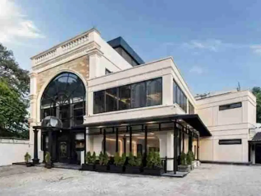 Disewakan Gedung 4 lt Raya Kemang Cocok Resto Gym Kantor Klinik