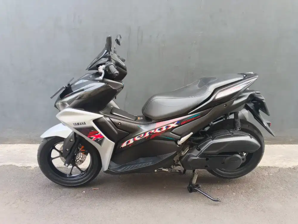 JUAL CEPAT Yamaha Aerox 155 NEW Tahun 2023, Super Mulusss Full ori.