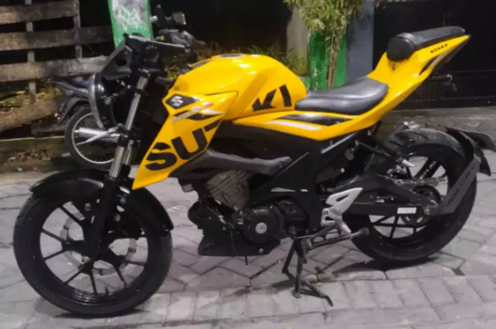 Ready MT aksesoris semua orisinil terawat surabaya