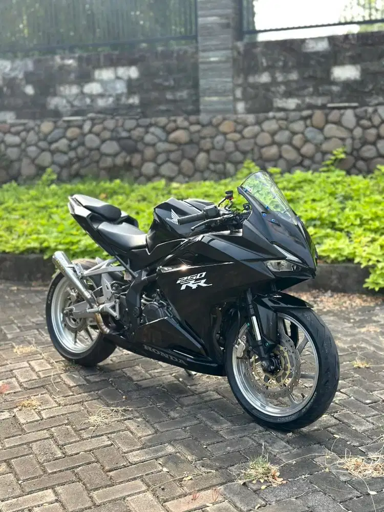 Honda CBR 250 RR 2019