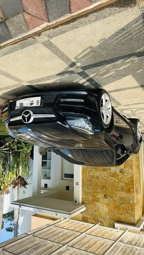 Mercedes Benz SLK250 2011 Black hitam mercedes-benz slk250 2010/2012
