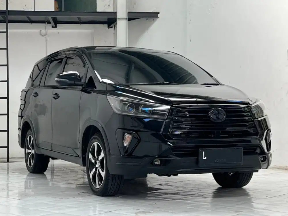 INNOVA VENTURER 2021 JRG PAKAI LOW KM