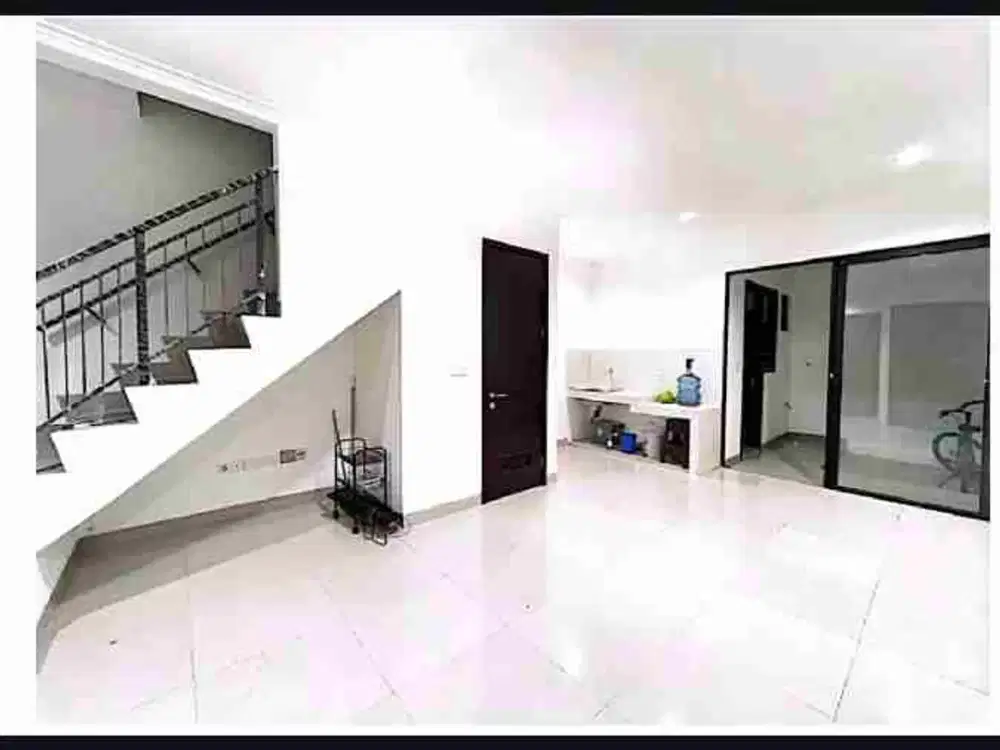 DISEWA MURAH RUMAH PIK MILENIAL UK 4,5X15 2+1 KAMAR TIDUR SUDAH ADA 2 AC