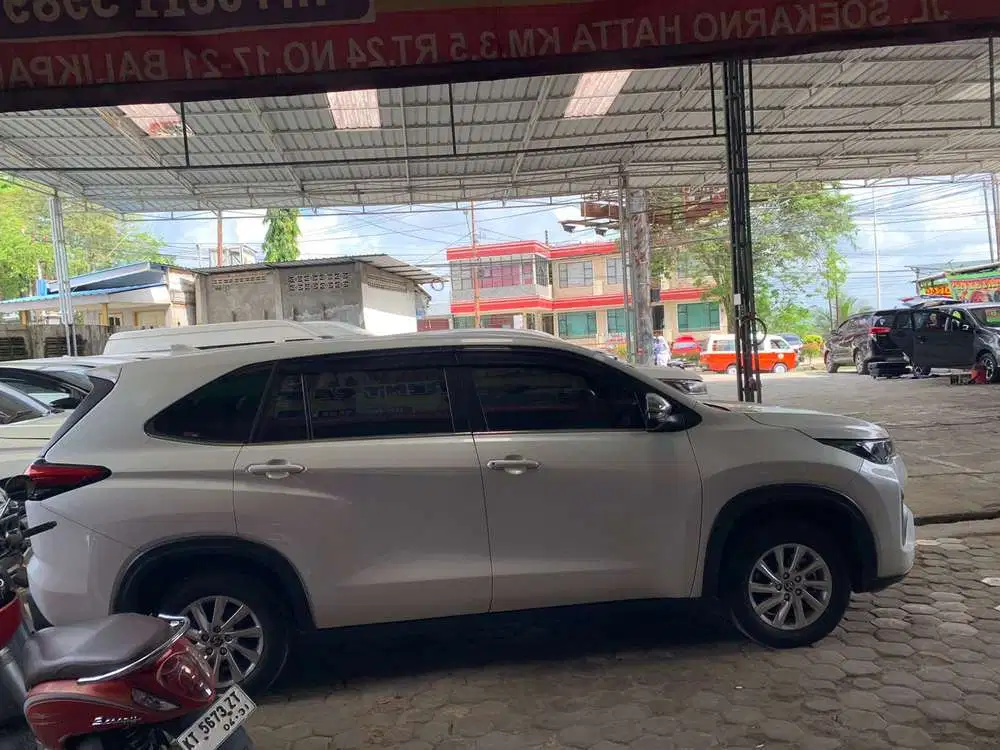 Toyota Kijang Innova 2025 Bensin