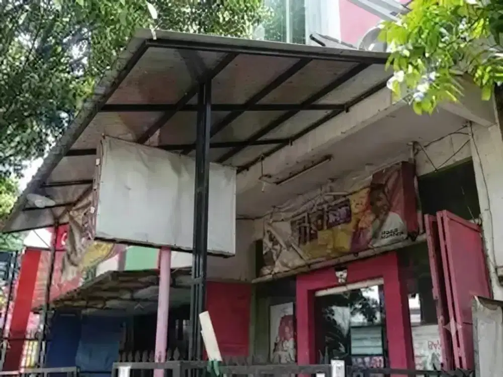 Dijual Murah Ruko 2 Lantai Siap Pakai Cocok untuk Kantor atau Usaha Lokasi di Jalan Raya Utama Jl Laswi Bandung