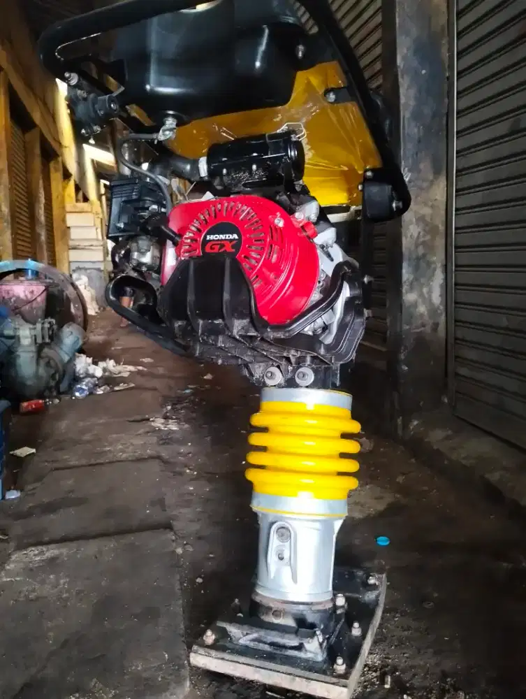 Stamper kuda Honda