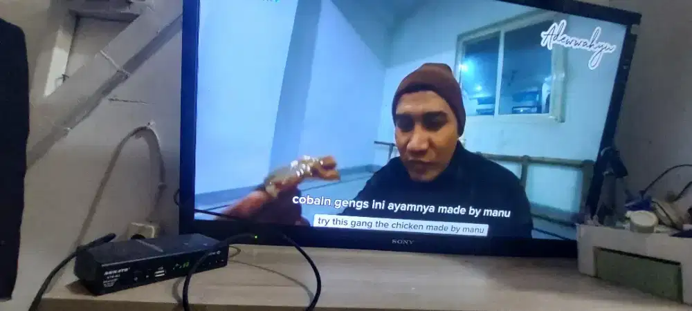 Tv LCD merk Sony 50 inch ada remot kondisi mulus