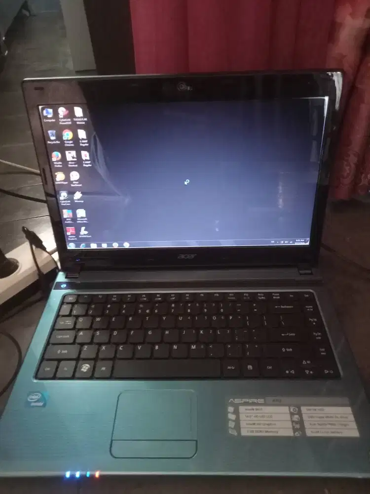 Acer aspire 4352