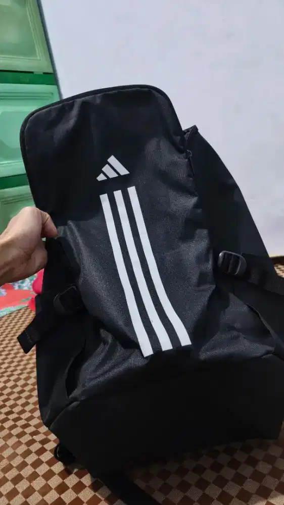 Adidas esse 3 new