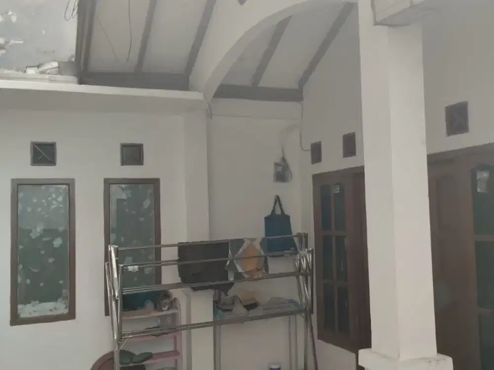 Dijual cepat rumah murah di cihanjuang dekat pemkot cimahi