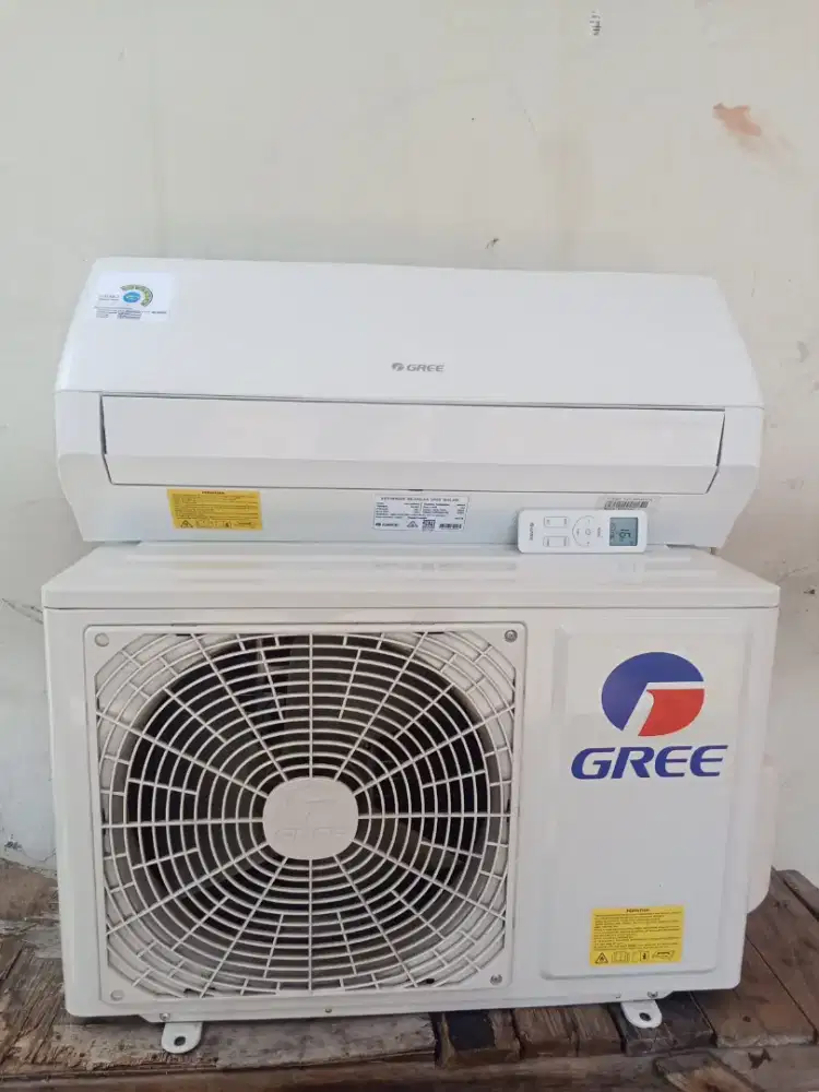 AC gree 1pk mulus pemakaian blum lama