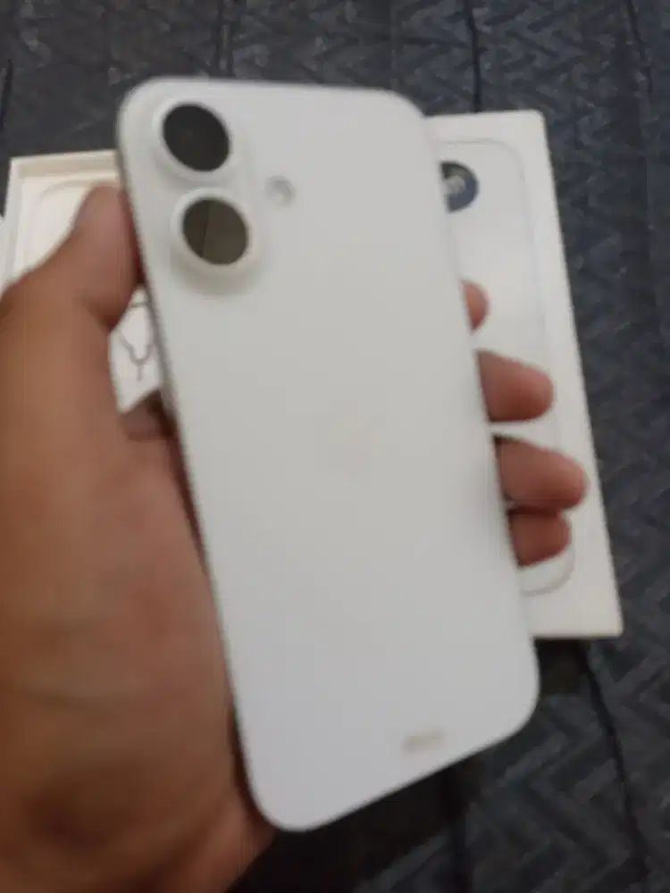 Iphone 16 128 ibox like new