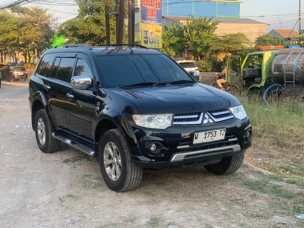 Pajero 2015 AT lengkap hidup siap pakai