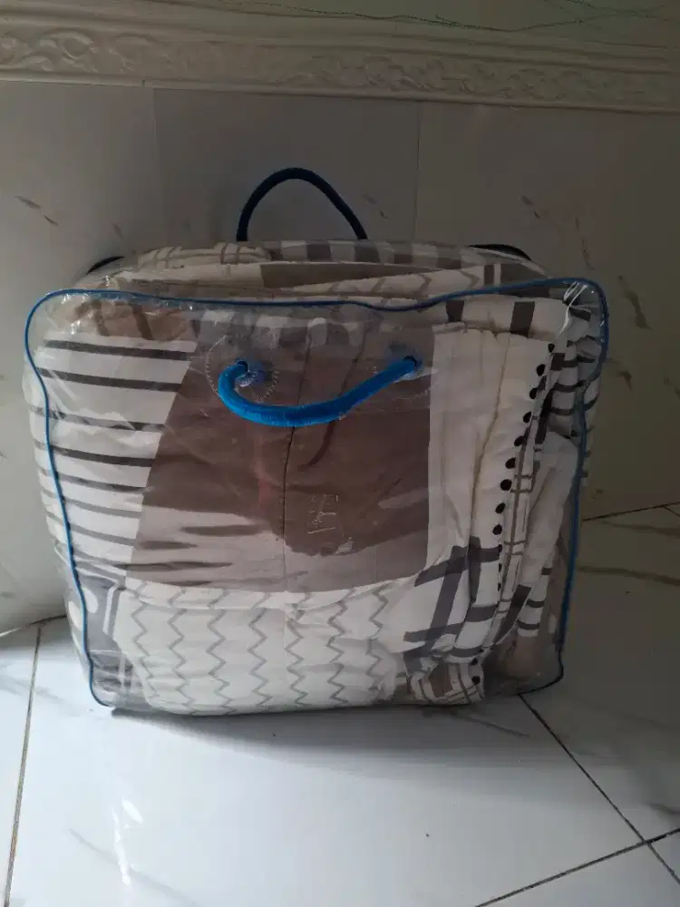 Bed Cover Baru adem dan tebal
