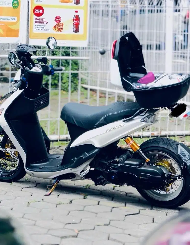 Mio 5tl lowrider  , istimewa - (jual cepat )