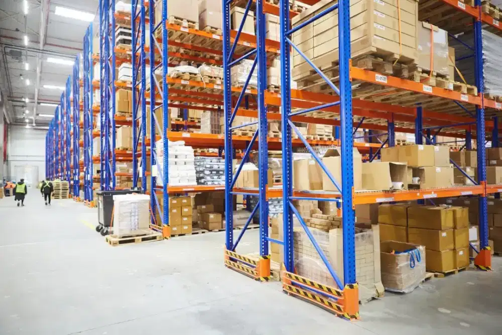 Pemasangan Rak Pergudangan/Rack Pallet