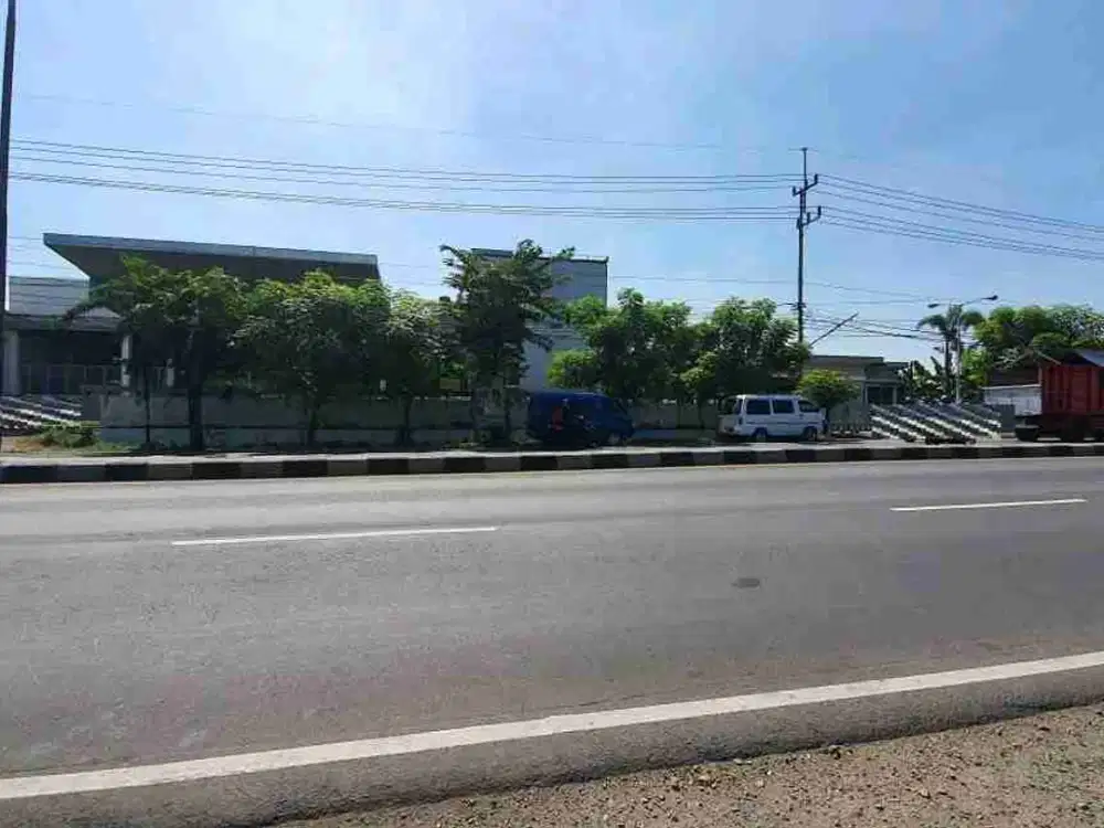 Dijual Tanah dan Bangunan di Jalan Raya Kletek Sidoarjo