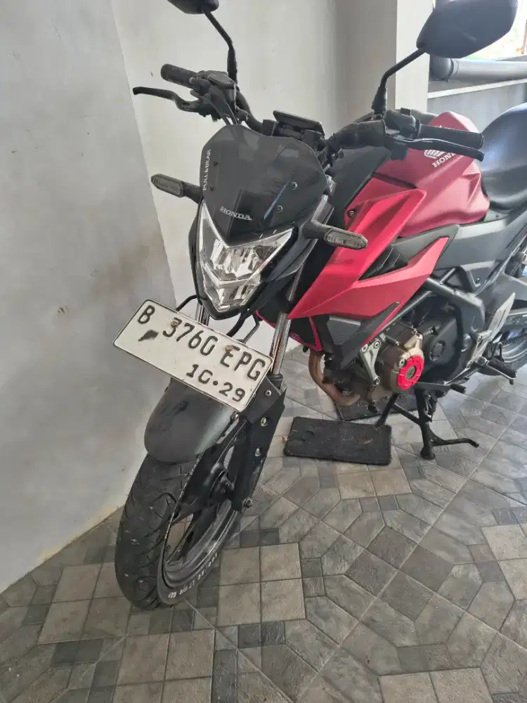 Dijual Honda CB 150 R