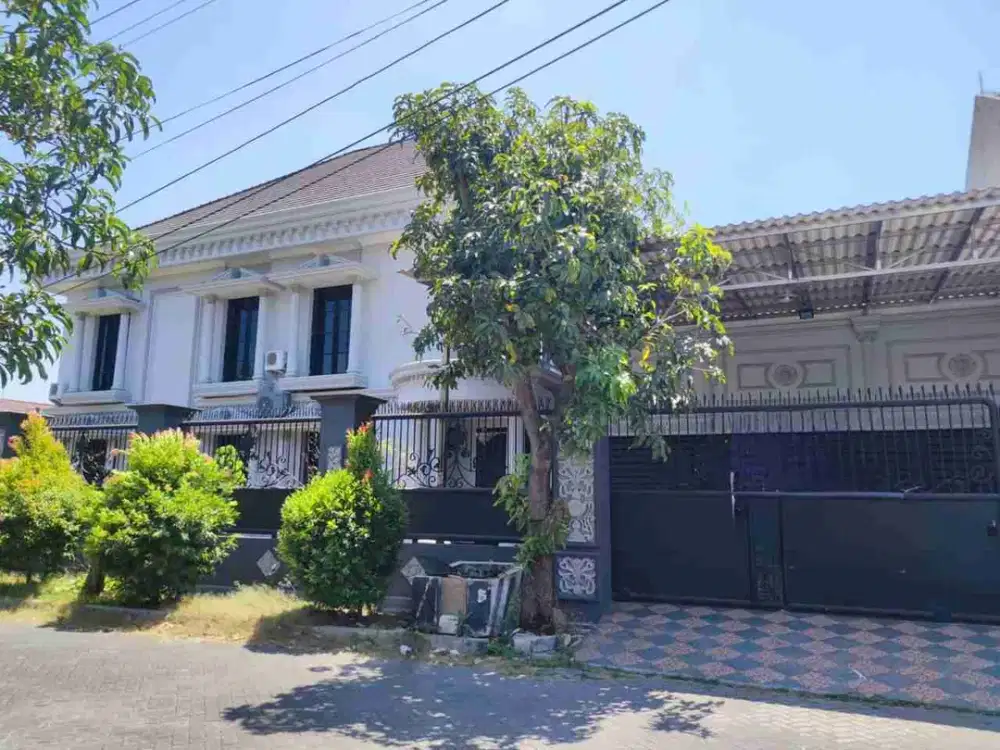 Dijual Rumah Hook 2 lantai di Dharmahusada Utara Surabaya