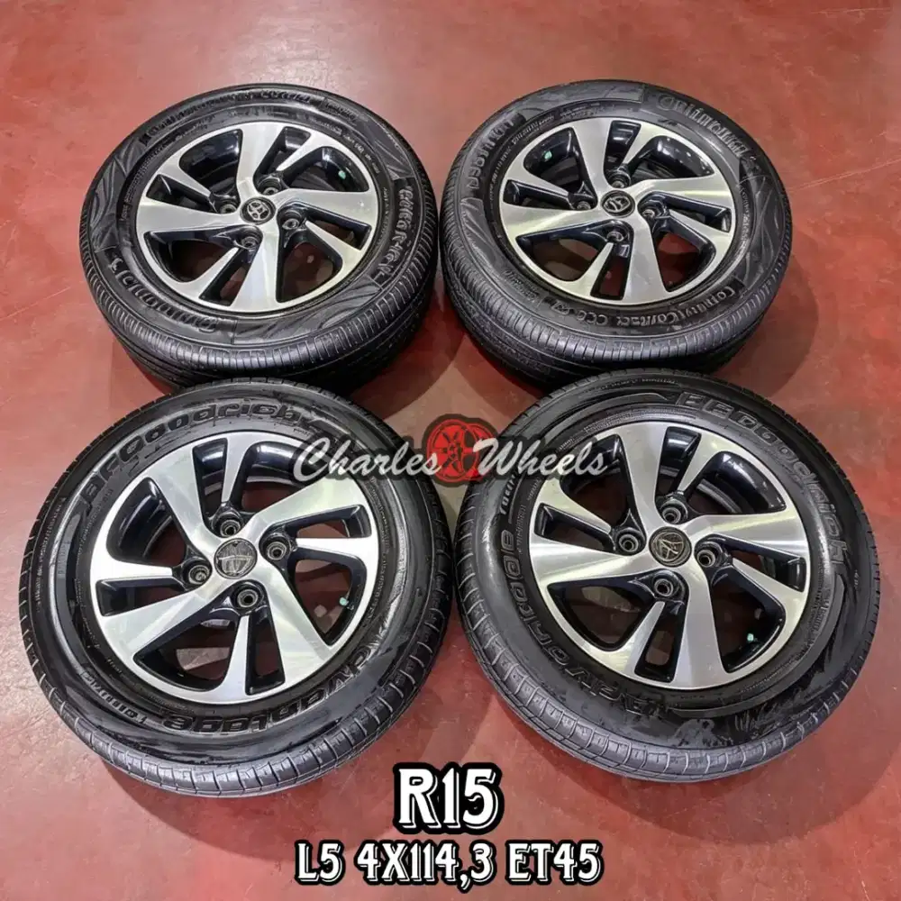 Jual velg oem veloz r15 4x114,3 dll