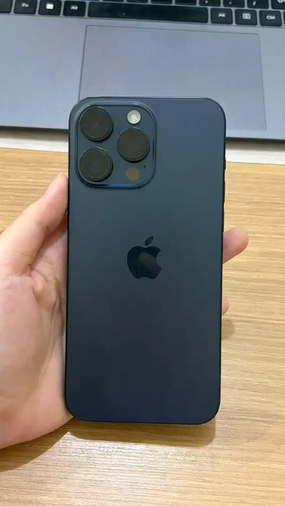 iPhone 15 Pro Max 256GB Blue Titanium
