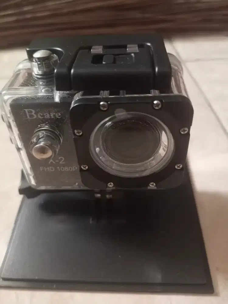 B care B camp x2 fhd 1080f wifi camera action black.