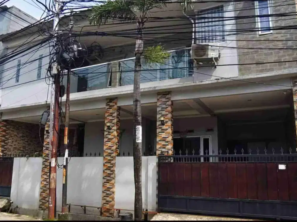 RUMAH CILEDUG TANGERANG
