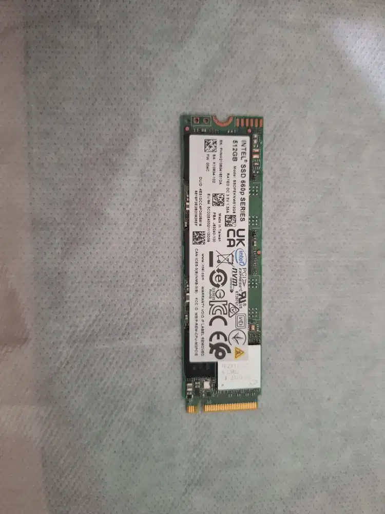 Bismillah di jual ssd nvme 512gb kondisi ok tes ok sentinel 100%/98%