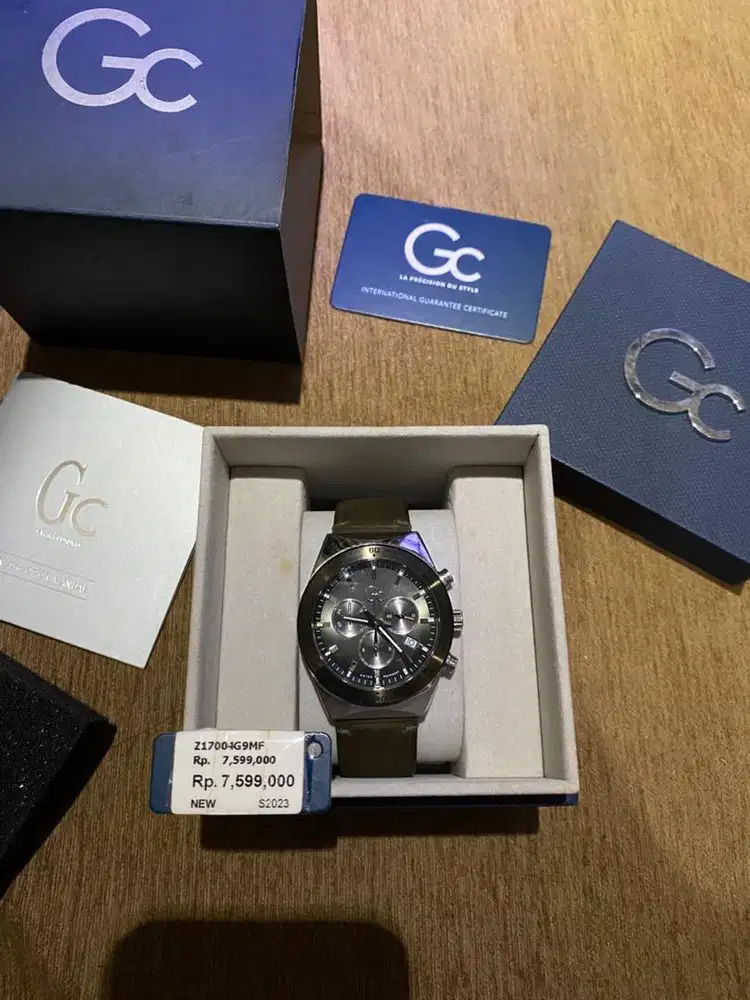 Guess Collection Chrono