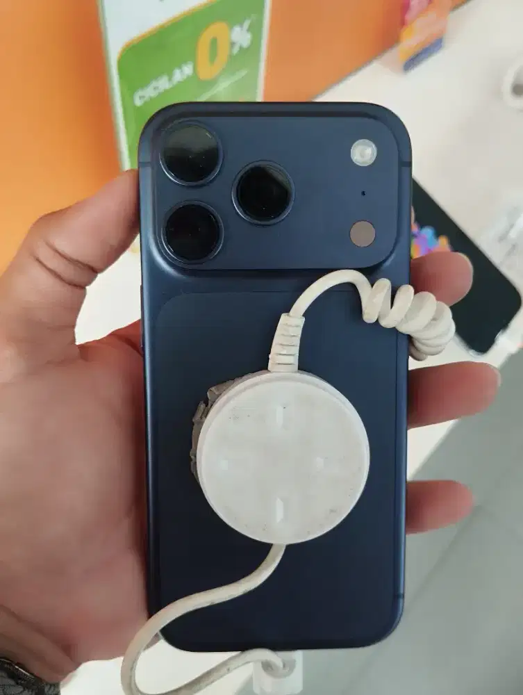 iPhone 17 pro cashback UpTo 2 juta