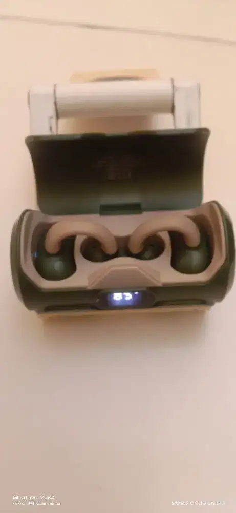 Headset bluetooth