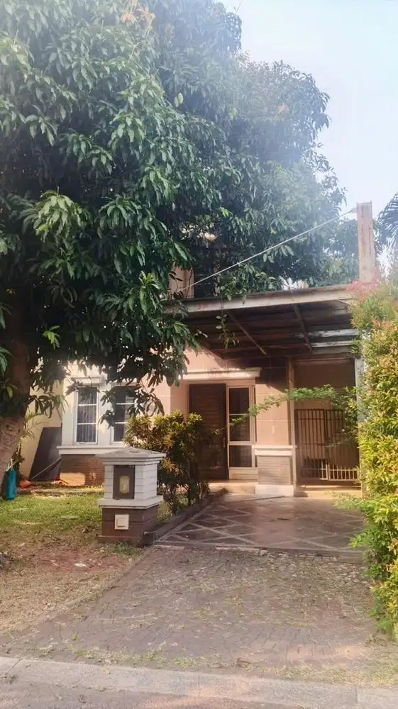 Rumah Asri Lingkungan Premium
