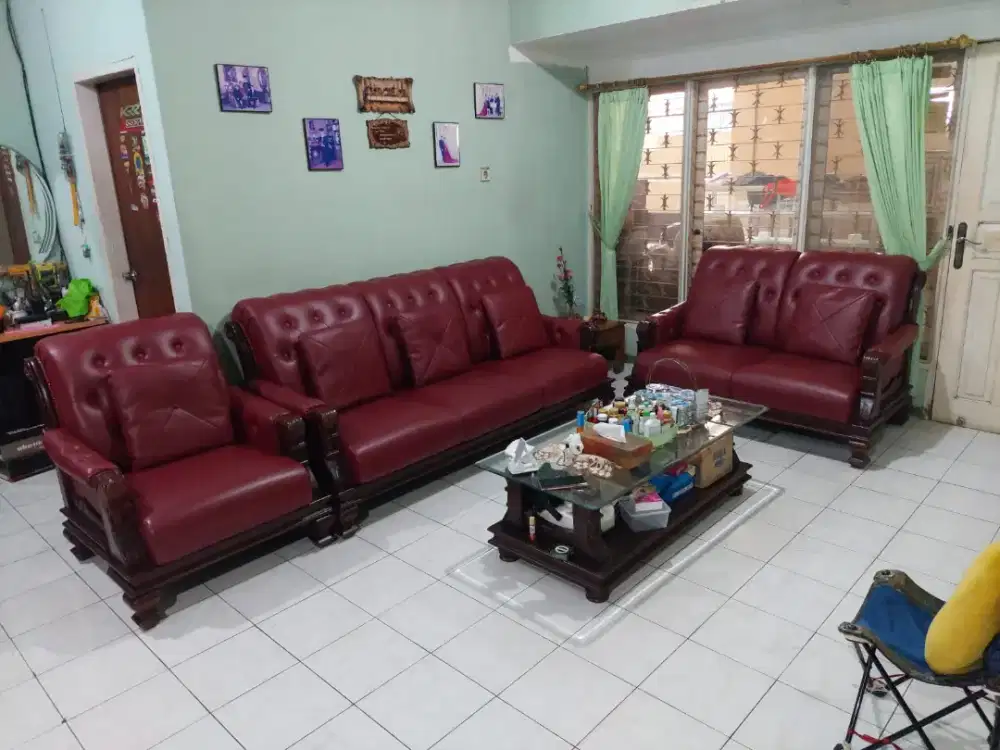 Mebel kuli dan kayu mahoni