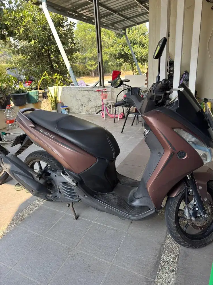 Dijual yamaha lexi 125 cc 2018 wrn brown