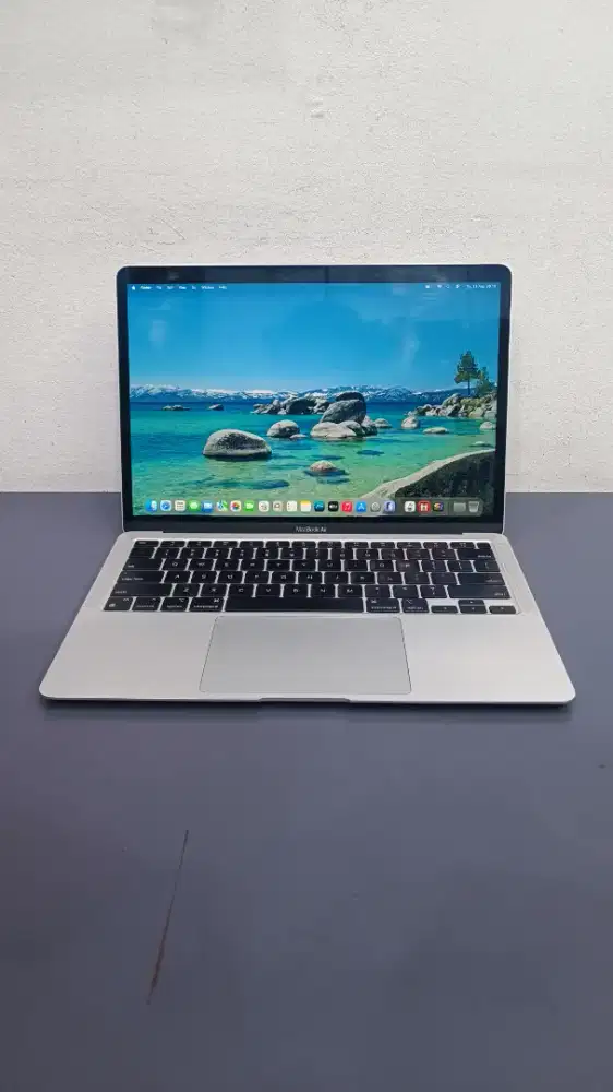 macbook air M1 2020