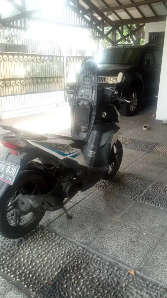 Honda beat Tangan pertama