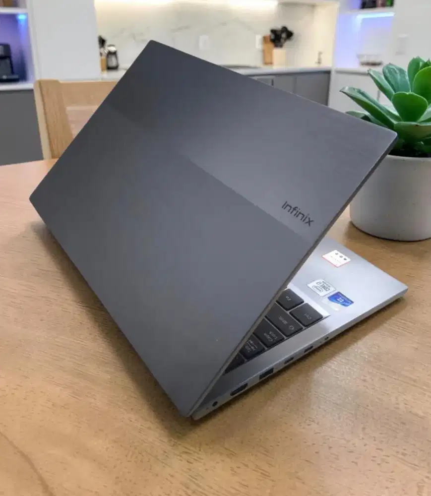 Jual Laptop i7 GEN 10 INFINIXX X1 Pro  RAM 16 GB/SSD 512Gb