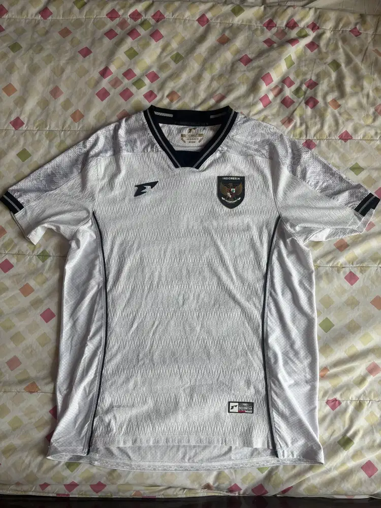 Baju Sepak Bola Timnas 2025 away