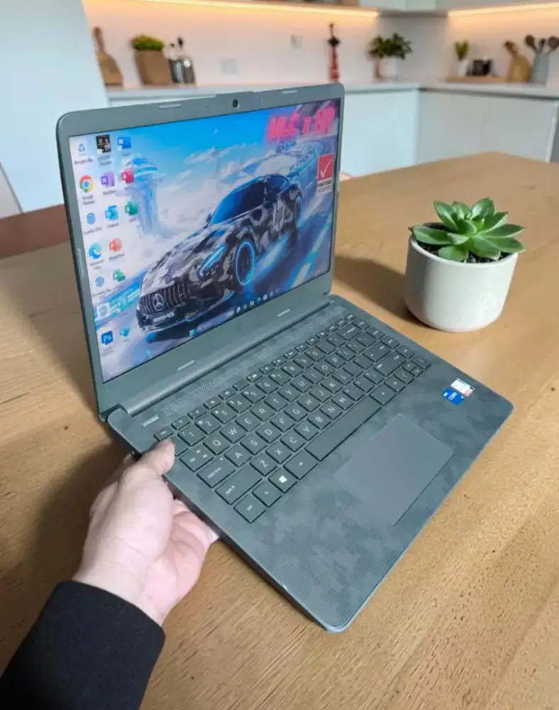 ARMY SERIES HP 14-DQ2 Army Series SUPERSLIM  [RAM 8GB/SSD 512GB]