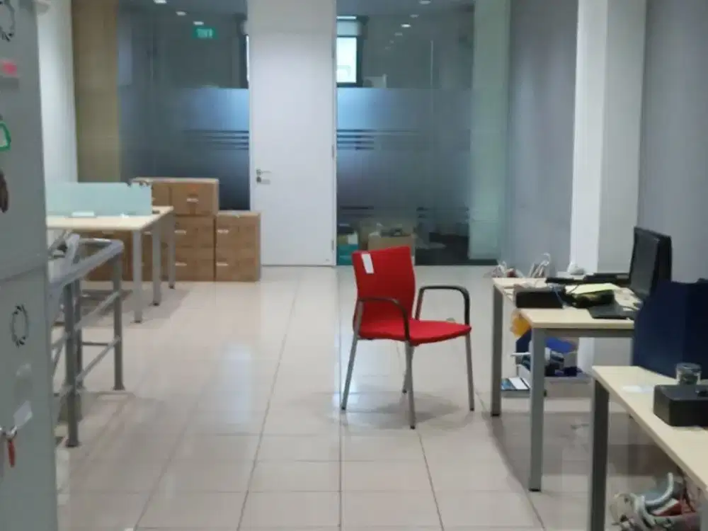 Ruko 4 Lantai di Kelapa Gading - Hadap Jalan Raya