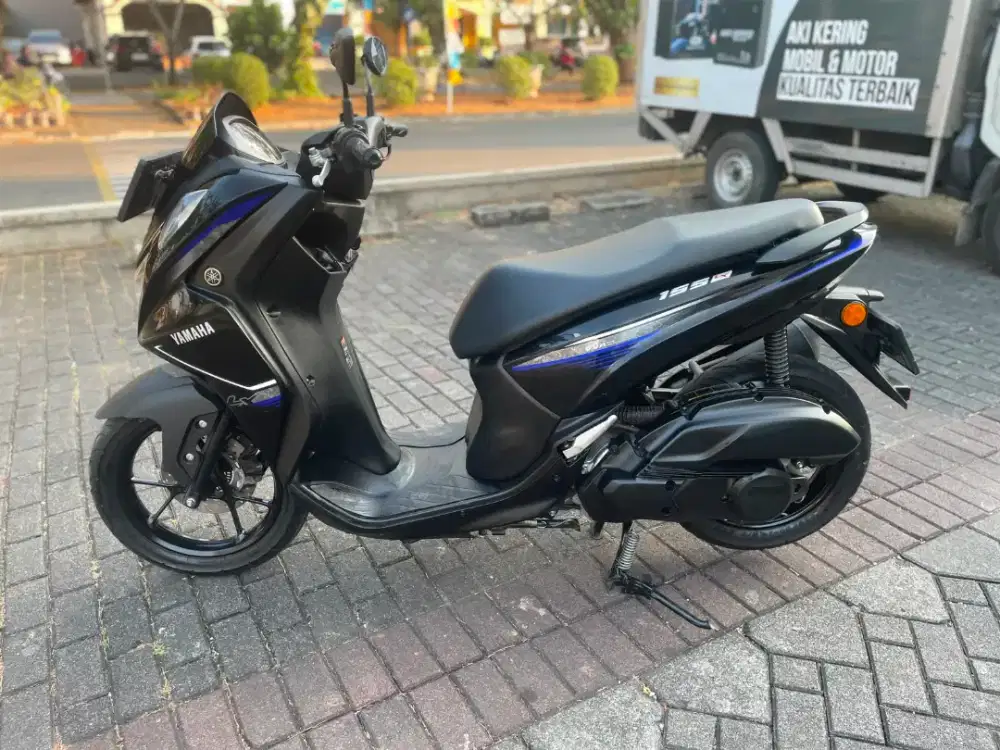 Lexi LX 155 2026 Pajak Panjang