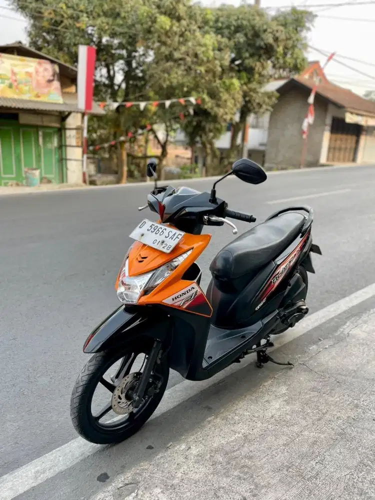 Honda Beat cw fi 2013