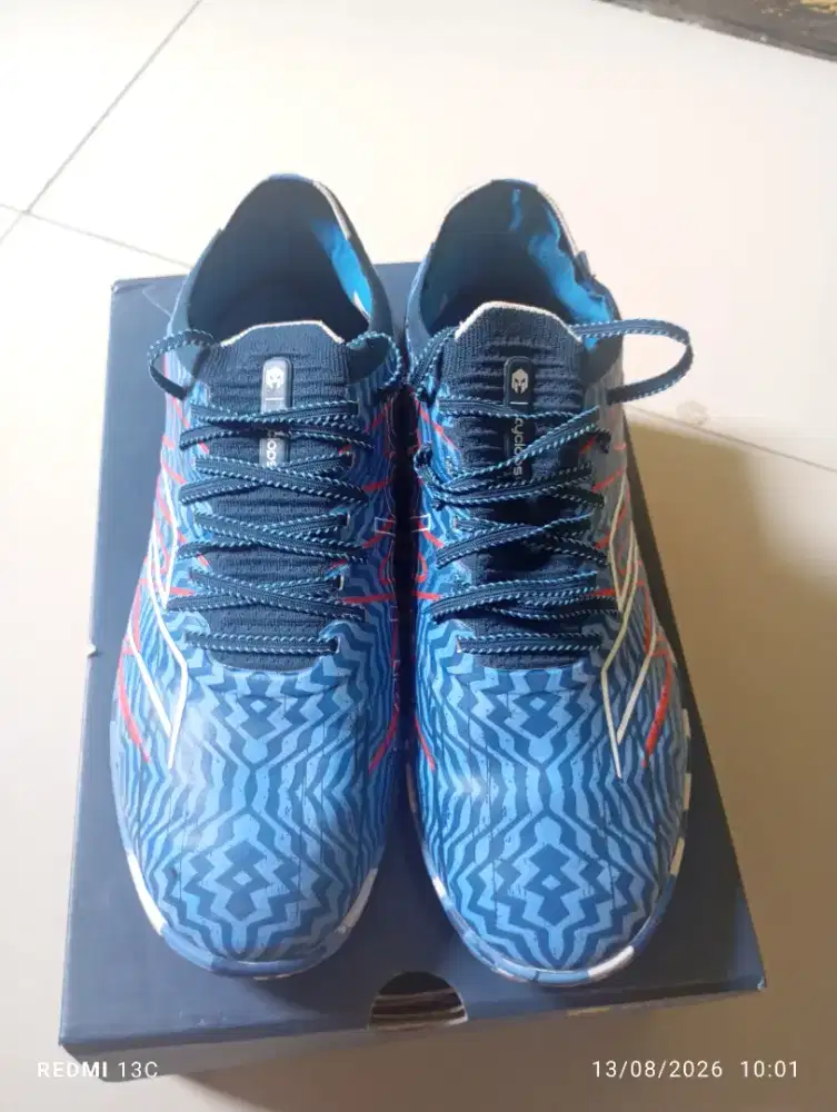 Sepatu futsal Mills cyclops xtreme