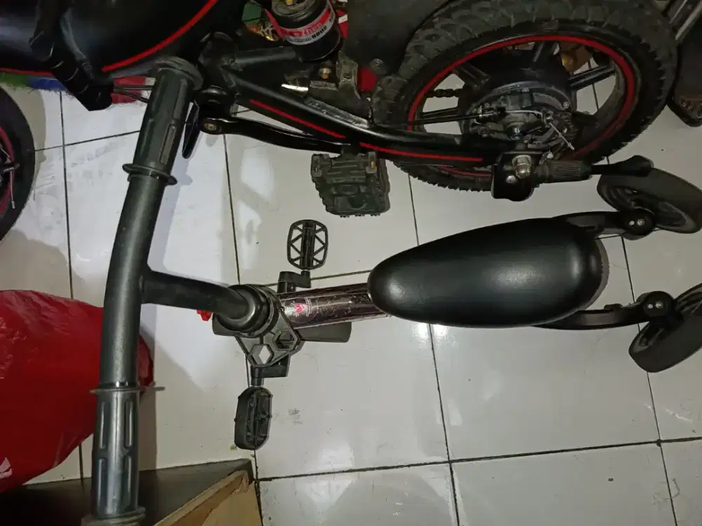 Dijual sepeda anak roda 3 merk ternama Iora